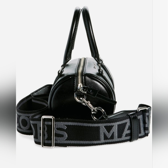 Marc Jacobs Barrel Crossbody Bag. - Picture 3 of 6